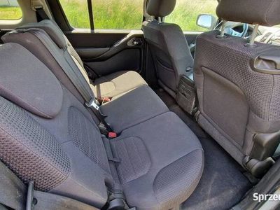 Używany Nissan Pathfinder 2006 Srebrny SUV