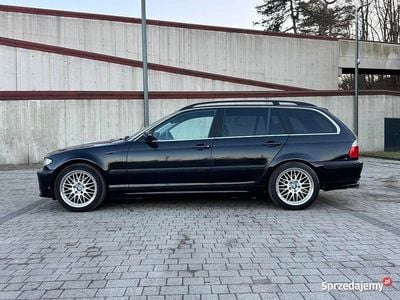 Czarny Używany 2002 BMW 325 Kombi | 15 000 zł