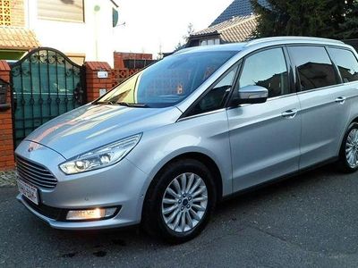 Używany Ford Galaxy 150 KM (110 kW) 2015 Srebrny (metalik) Minivan