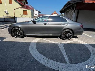 Mercedes E220