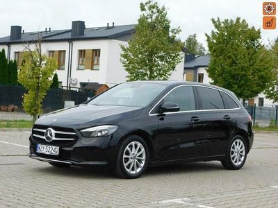 Mercedes B200