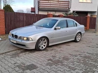 Używany BMW 525 2002 Srebrny Sedan/Limuzyna
