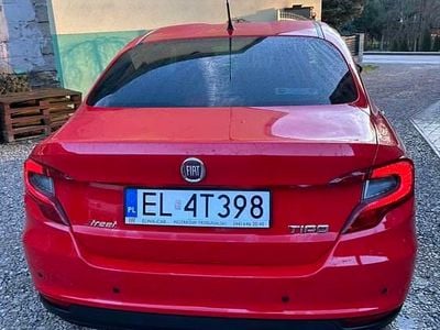 Czerwony Używany 2019 Fiat Tipo Sedan/Limuzyna | 45 000 zł (Uczciwa cena)