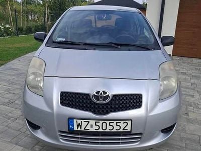Srebrny Używany 2007 Toyota Yaris Hatchback | 6900 zł (Dobra cena)