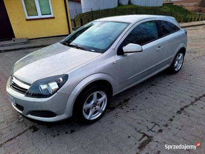 Opel Astra GTC