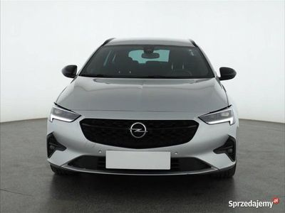 Srebrny Używany 2021 Opel Insignia Kombi | 73 999 zł (Dość drogi)