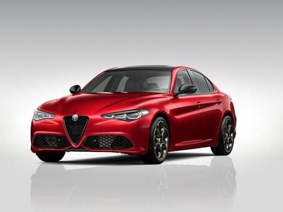 Lakier specjalny czerwony etna red Nowe 2025 Alfa Romeo Giulia Sedan/Limuzyna | 237 152 zł (Dość drogi)
