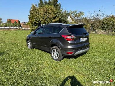 Szary Używany 2017 Ford Kuga SUV | 47 900 zł (Dobra cena)
