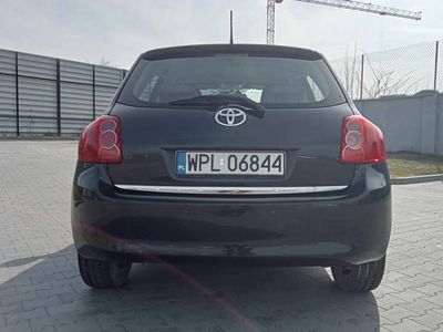 używany Toyota Auris 1,6 benzyna