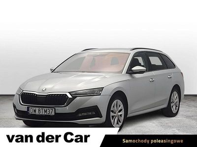Srebrny Używany 2022 Skoda Octavia Ambition Kombi | 74 900 zł (Dość drogi)