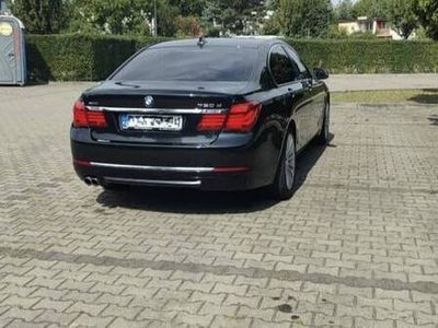 BMW 730