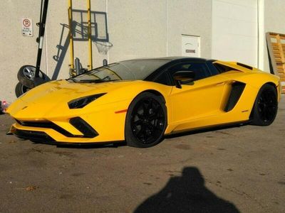 używany Lamborghini Aventador 6.5dm 740KM 2018r. 39 900km