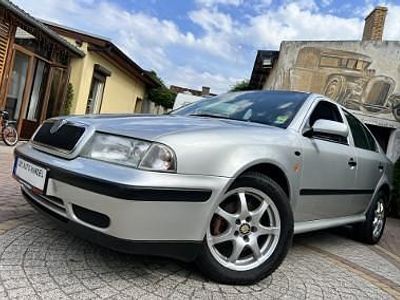 Srebrny Używany 2000 Skoda Octavia Sedan/Limuzyna | 7700 zł