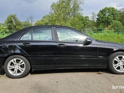 Używany Mercedes C200 2005 Czarny Sedan/Limuzyna