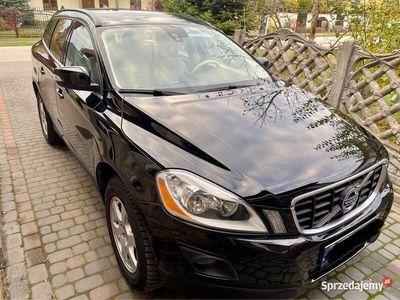 używany Volvo XC60 2.4D 4x4 czarny