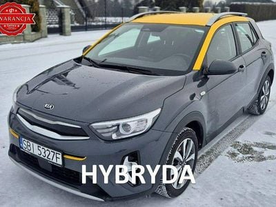 Używany Kia Stonic 101 KM (74 kW) 2020 Szary (metalik, perła) SUV