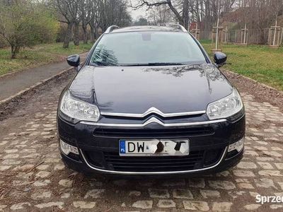 używany Citroën C5 2014 r, 1.6 benzyna, 156 KM, salonowy.