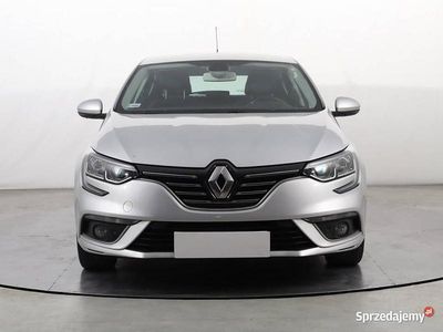Srebrny Używany 2018 Renault Mégane IV Hatchback | 38 999 zł (Uczciwa cena)
