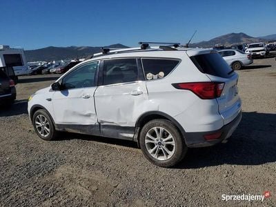 Biały Używany 2018 Ford Escape SE SUV | 34 500 zł