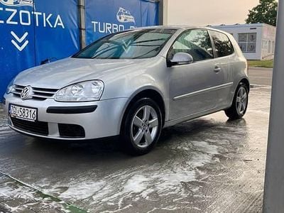 VW Golf V