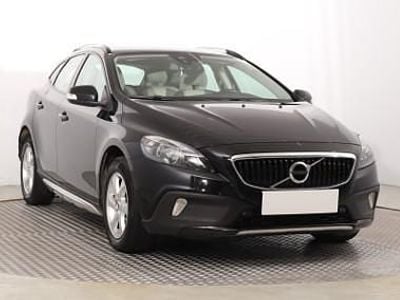 Używany Volvo V40 152 KM (111 kW) 2017 Czarny Hatchback