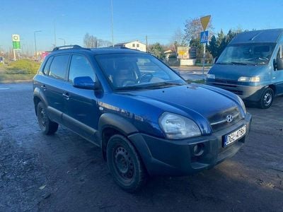 Niebieski Używany 2004 Hyundai Tucson SUV | 4999 zł
