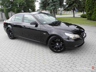 Czarny Używany 2007 BMW 523 Sedan/Limuzyna | 26 600 zł