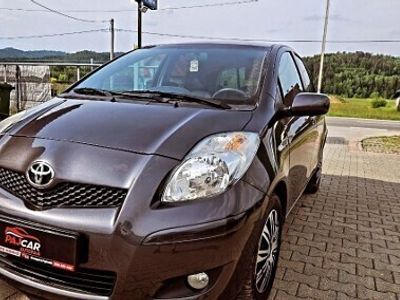 Używany 2009 Toyota Yaris Hatchback | 15 500 zł (Dość drogi)