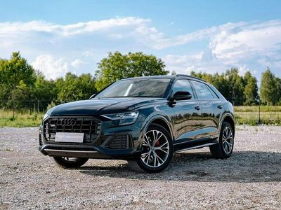 Używany Audi Q8 Ambiente 286 KM (210 kW) 2023 Inny (metalik) SUV