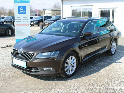 używany Skoda Superb 2dm 150KM 2018r. 121 000km