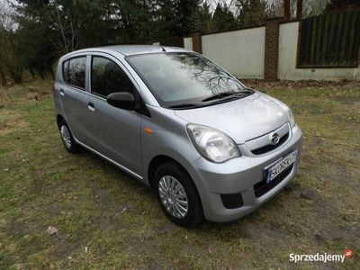 używany Daihatsu Cuore MAŁE tanie KLIMA 5drzwi ZAREJESTROWANE ekonom