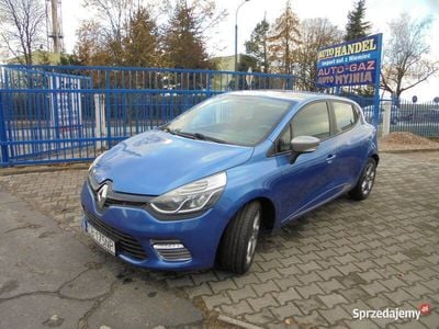 Używany Renault Clio IV GT-Line 90 KM (66 kW) 2016 Niebieski Hatchback
