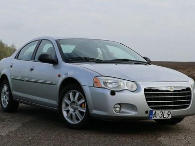 Srebrny Używany 2005 Chrysler Sebring Sedan/Limuzyna | 8000 zł