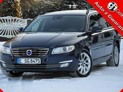 Używany Volvo V70 181 KM (133 kW) 2015 Niebieski (metalik) Kombi