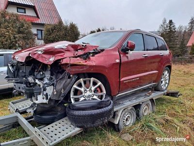 używany Jeep Grand Cherokee GRAND CHEROKEE 3.0CRDI SUMMIT 250 KM OKAZJA ZAMIANA!3.0CRDI SUMMIT 250 KM OKAZJA ZAMIANA!