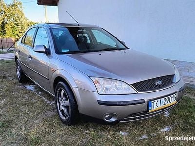 Złoty Używany 2001 Ford Mondeo Hatchback | 4000 zł (Drogi)