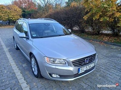 Używany Volvo V70 Summum 2015 Srebrny Kombi