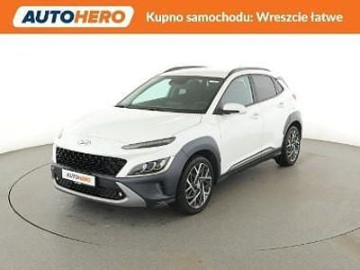 Używany Hyundai Kona 141 KM (103 kW) 2022 Biały SUV