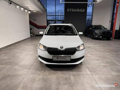 Biały Używany 2022 Skoda Fabia Ambition Kombi | 48 500 zł (Dość drogi)