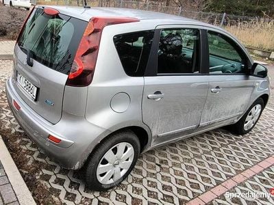 Srebrny Używany 2010 Nissan Note Minivan | 14 800 zł (Uczciwa cena)