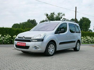 Srebrny (metalik) Używany 2012 Citroën Berlingo Minivan | 22 900 zł