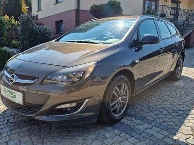 używany Opel Astra 1.7dm 110KM 2013r. 93 270km