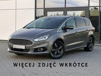 Szary Używany 2016 Ford S-MAX S Minivan | 49 999 zł (Uczciwa cena)