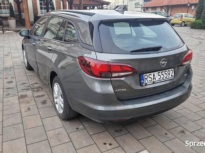używany Opel Astra 2018r