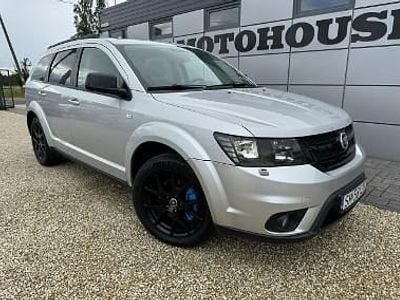 Szary Używany 2013 Fiat Freemont Black Code SUV | 39 900 zł (Uczciwa cena)