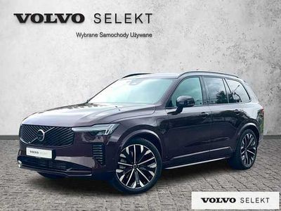 Czerwony Używany 2025 Volvo XC90 SUV | 339 900 zł