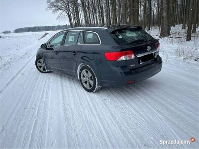 używany Toyota Avensis kombi 2013