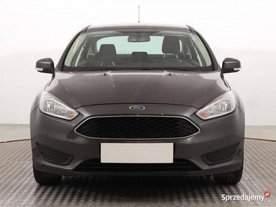 Szary Używany 2017 Ford Focus Sedan/Limuzyna | 28 999 zł (Dobra cena)