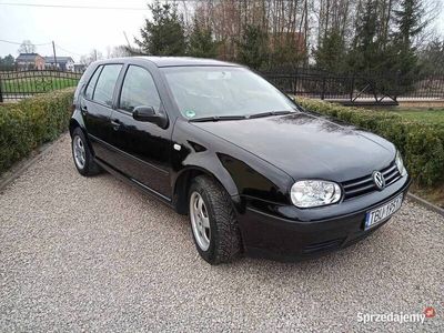 używany VW Golf IV * 1.4 benz. * klima * super stan * doinwestowany