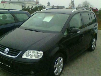 Używany VW Touran 202 KM (148 kW) 2003 Czarny (metalik, perła) Minivan